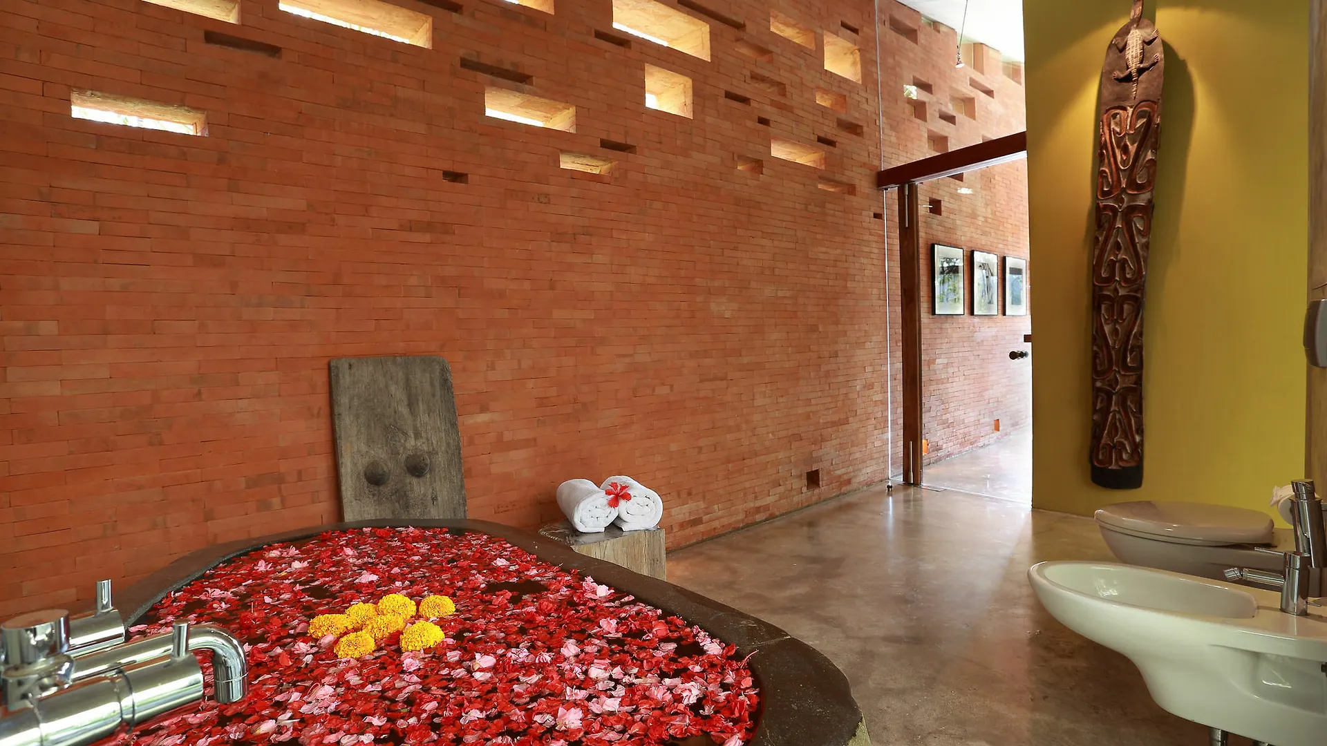 Umah Tampih Luxury Private Villa - Chse Certified Ubud 0*,  Indonésie